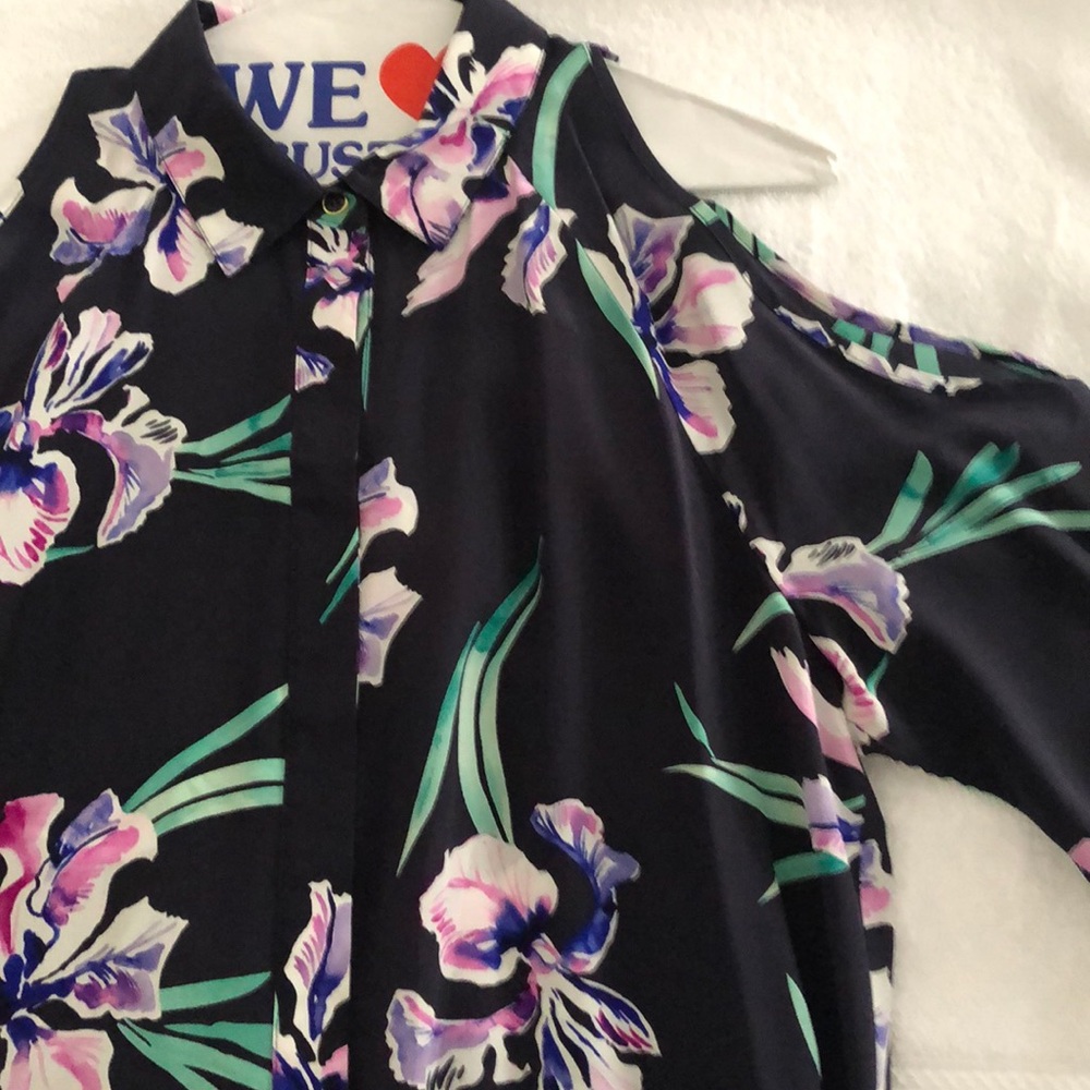 Yumi Kim cold shoulder button down